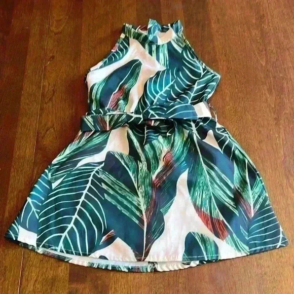 Other - Toddler leaf  dress